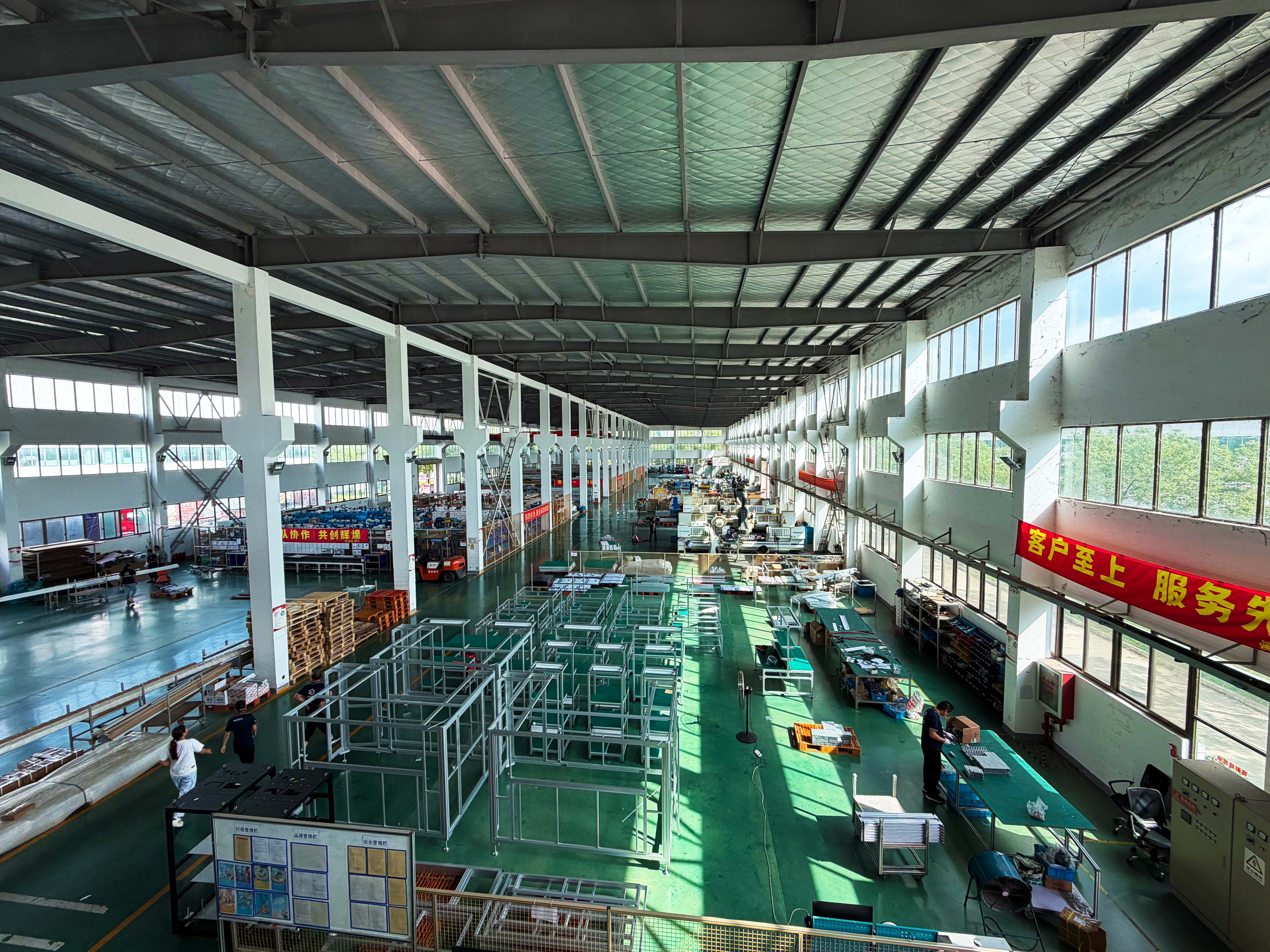 工業鋁型材擠壓工藝差異及高純度定制廠家推薦