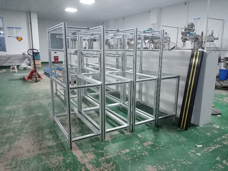 定制鋁型材設備機柜需要哪種工業鋁材？