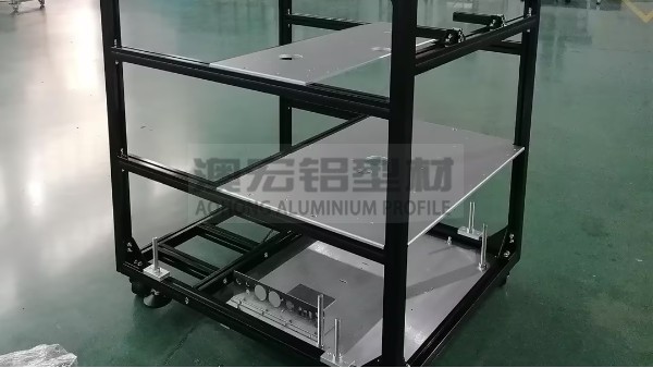 鋁型材框架：快速、靈活、可靠的設備骨骼
